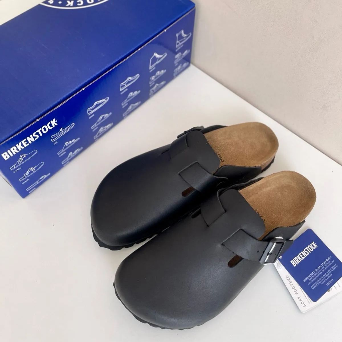 BIRKENSTOCK Boston Soft Footbed/ ビルケンシュトック ボストン レザー サンダル ブラック ナロー幅 箱付 男女兼用（ 35-44） - メルカリ