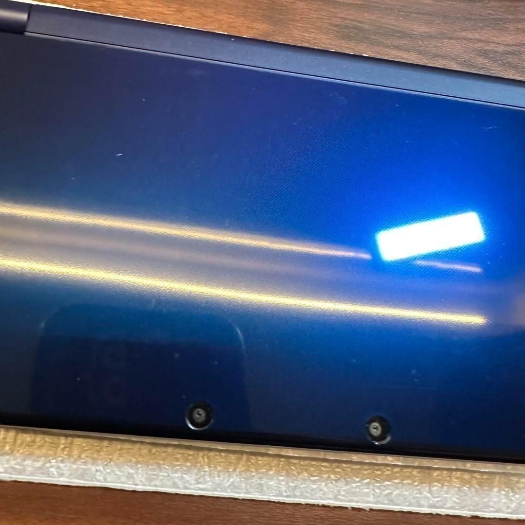 メタリックブルー