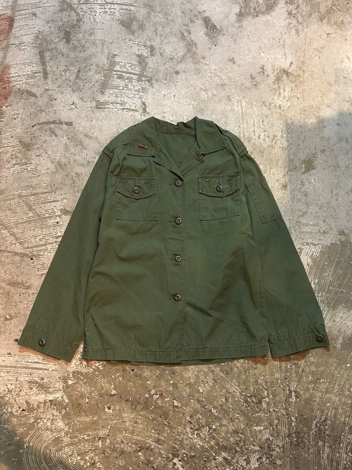 60s US ARMY ベトナム戦争期 OG-107 ユーティリティシャツ 1967年製 ヴィンテージ ミリタリー ウィメンズ