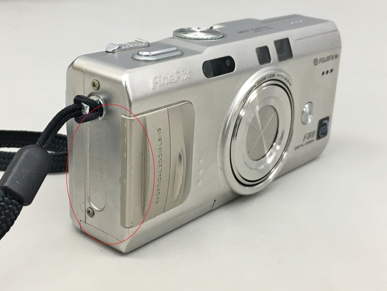 コンパクトデジタルカメラ FinePix F810 富士フイルム FUJIFILM 本体