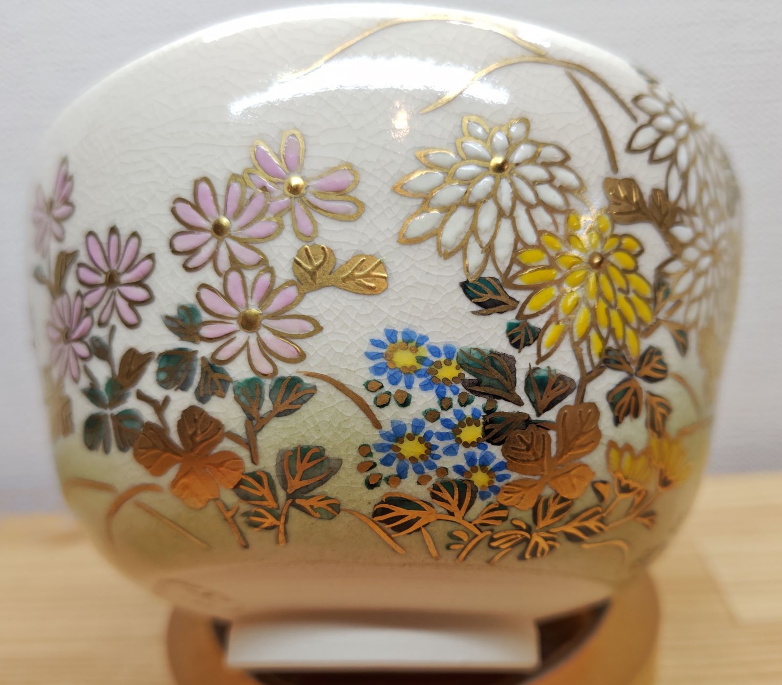 送料込【逢絢亭・新品】茶道具 茶碗 京焼 仁清 青楓の図 山本蓼 共箱入り 送料込【逢絢亭・新品】茶道具 茶碗 京焼 仁清 青楓の図 山本蓼
