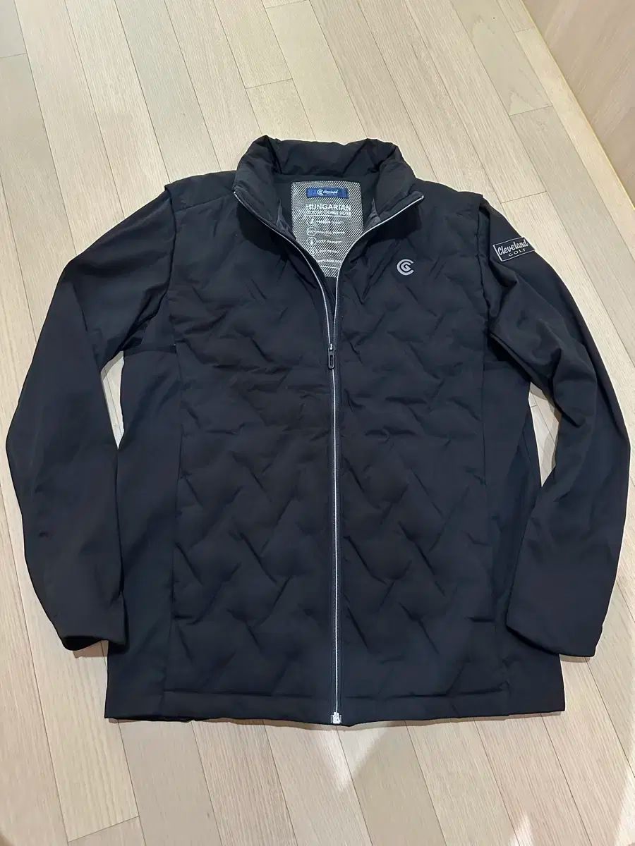 クリーブランドゴルフ ハンガリーグース 軽量ダウン スウィングアウター L 105