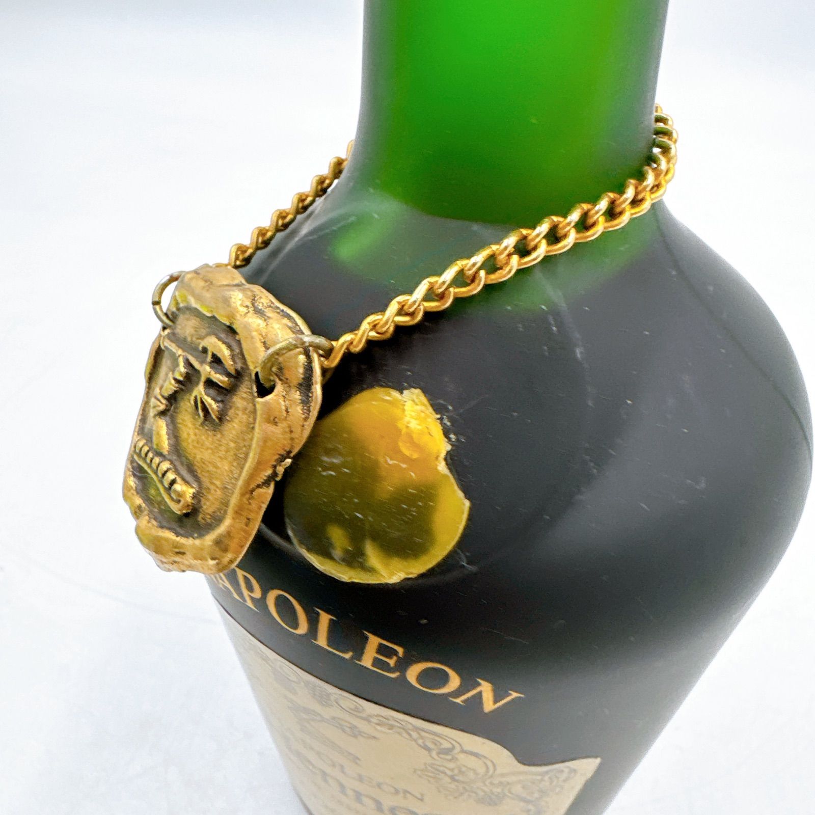 Hennessy(ヘネシー) ナポレオン コニャック　金キャップ Hennessy XO ヘネシーXO 金キャップ 宮崎の買取専門店「かちうる