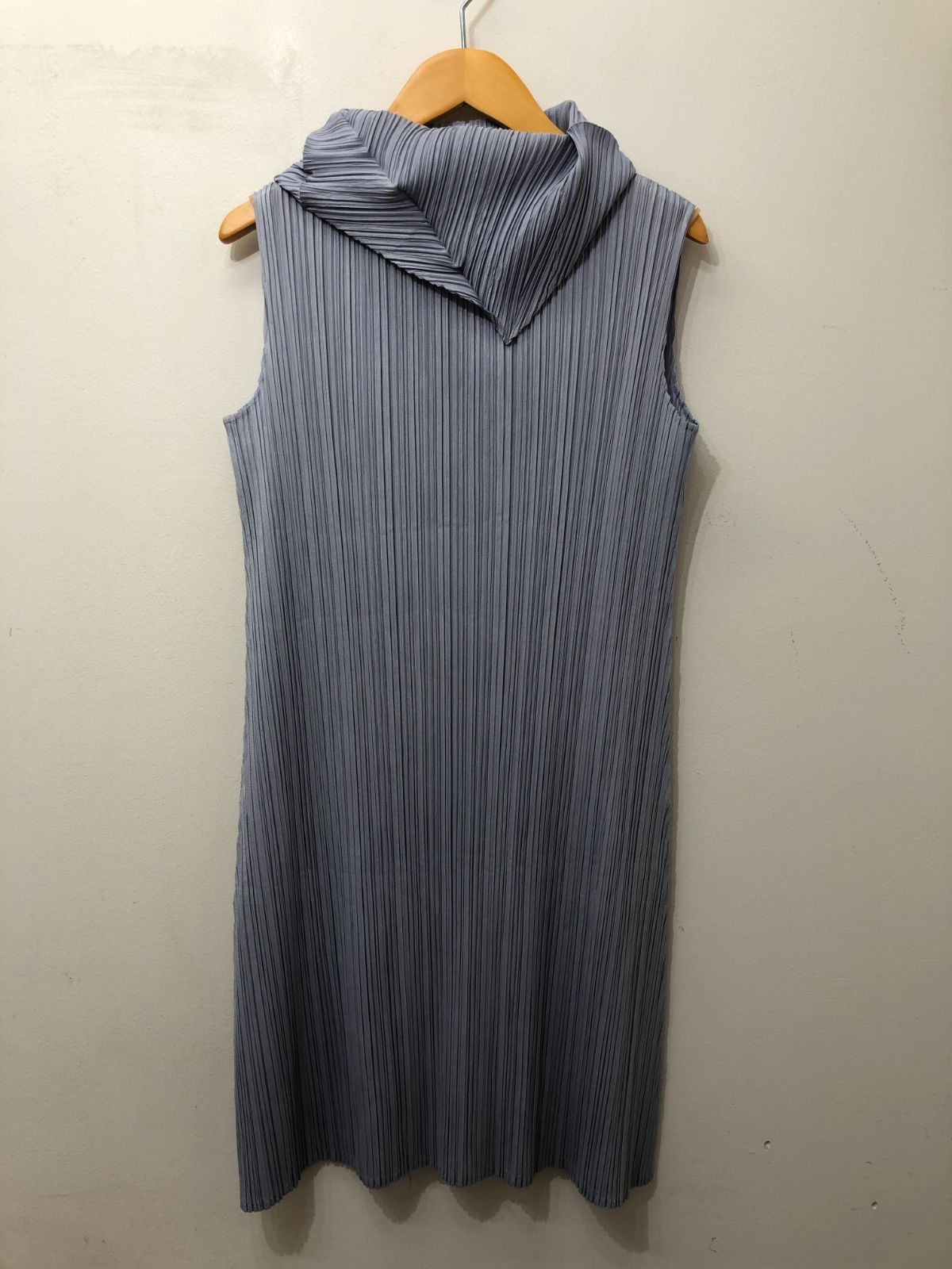 PLEATS PLEASE タートルネック長袖トップスグレーイッセイミヤケ