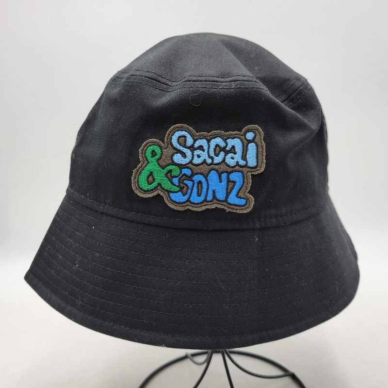  品 Sacai サカイ × MARK マークゴンザレス NEWERA ニューエラ ONE LOVE HAT ハット 帽子 185-251027-as-03-izu その他 ハット