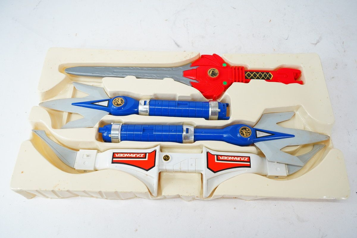 7.508 △ 当時物 恐竜戦隊ジュウレンジャー 伝説の武器セット - メルカリ