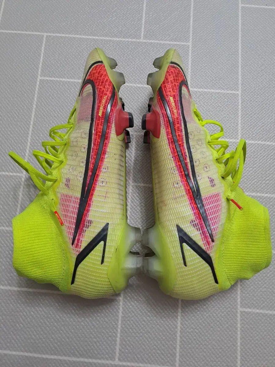 NIKE ナイキ マーキュリアル スーパーフライ 8 エリート FG 290mm サッカーシューズ