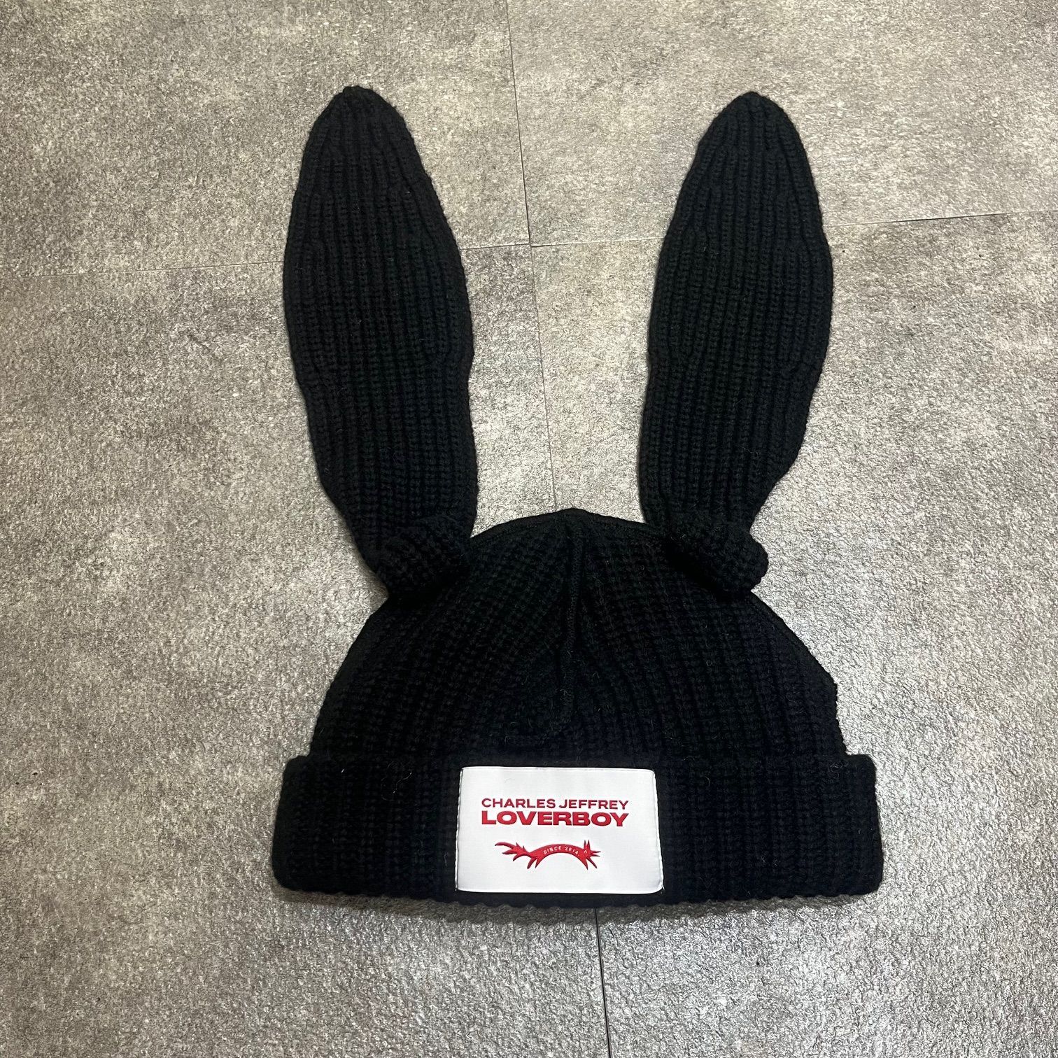 LOVERBOY ラビット ニット帽 charles jeffrey CHARLES JEFFREY LOVERBOY - 【残り一点】Chunky Rabbit Beanie