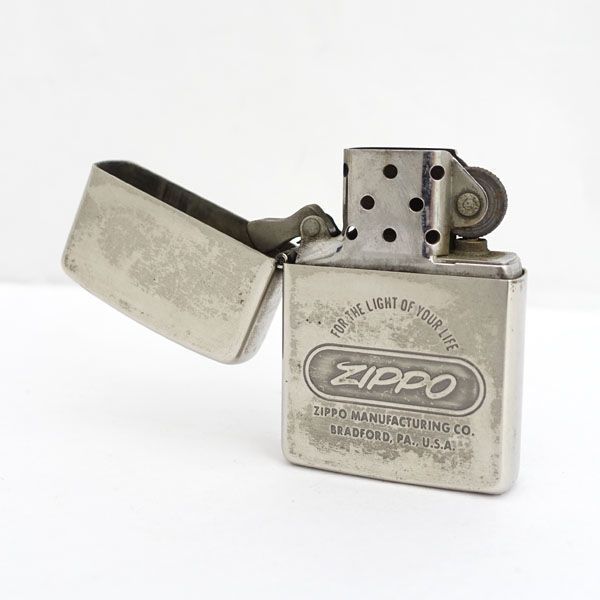 Zippo / ジッポ ◇オイルライター/ロゴ/筆記体/1989年製/シルバー 【喫煙具/煙草/タバコ/シガレット/ガス/オイル】  メンズファッション【中古】 - メルカリ