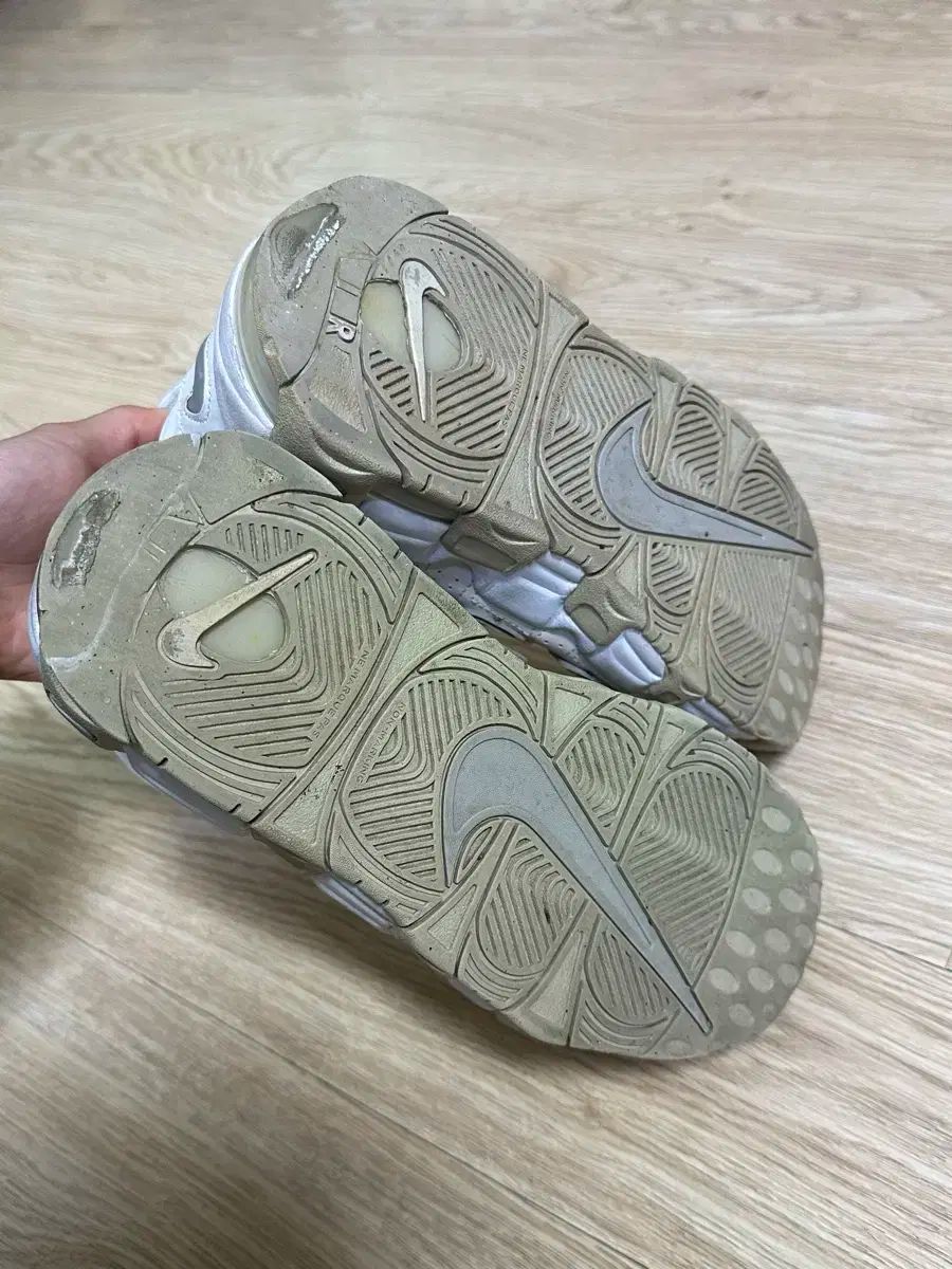 NIKE ナイキ