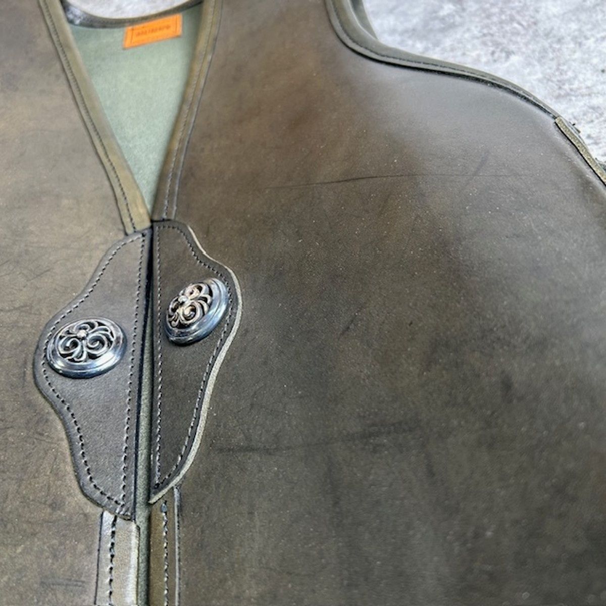 BURNY バーニー サドルレザーベスト バイカースタイル バイク