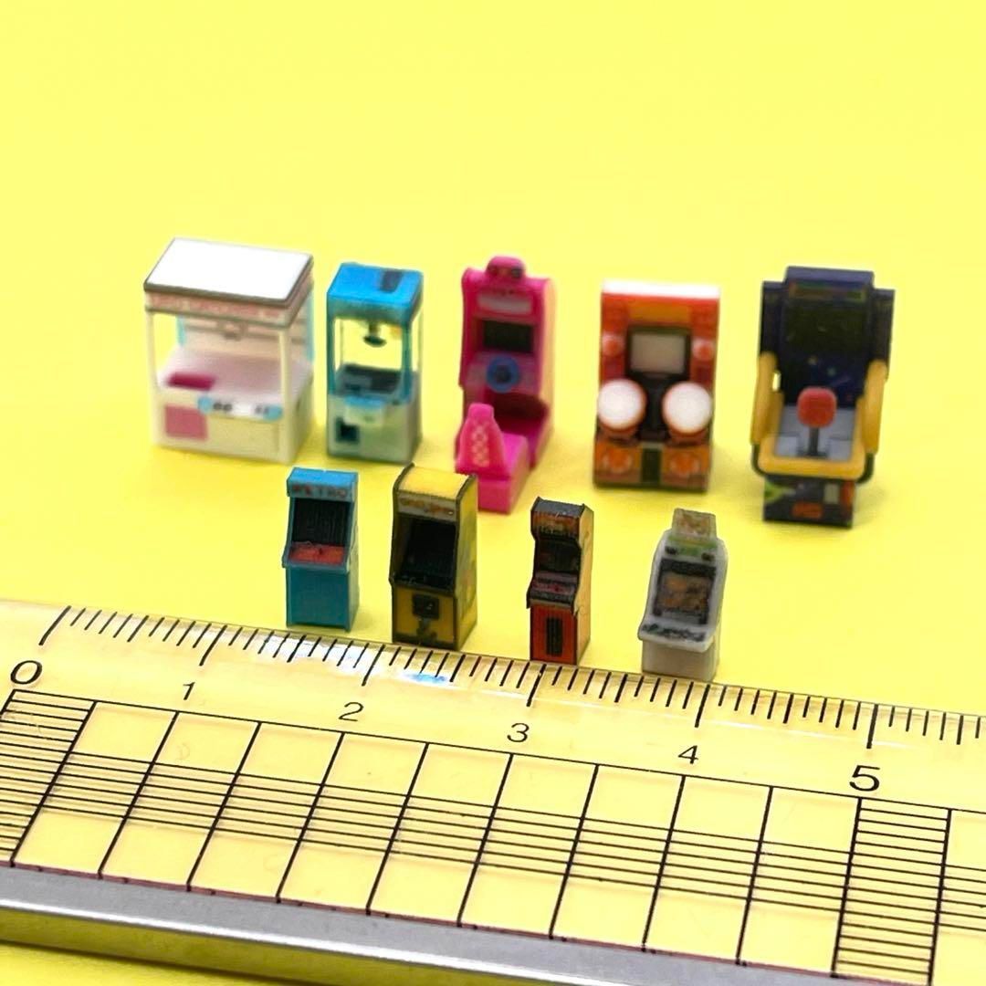 Nゲージ ゲーム機9台 ミニチュア フィギュアに 1/64より小