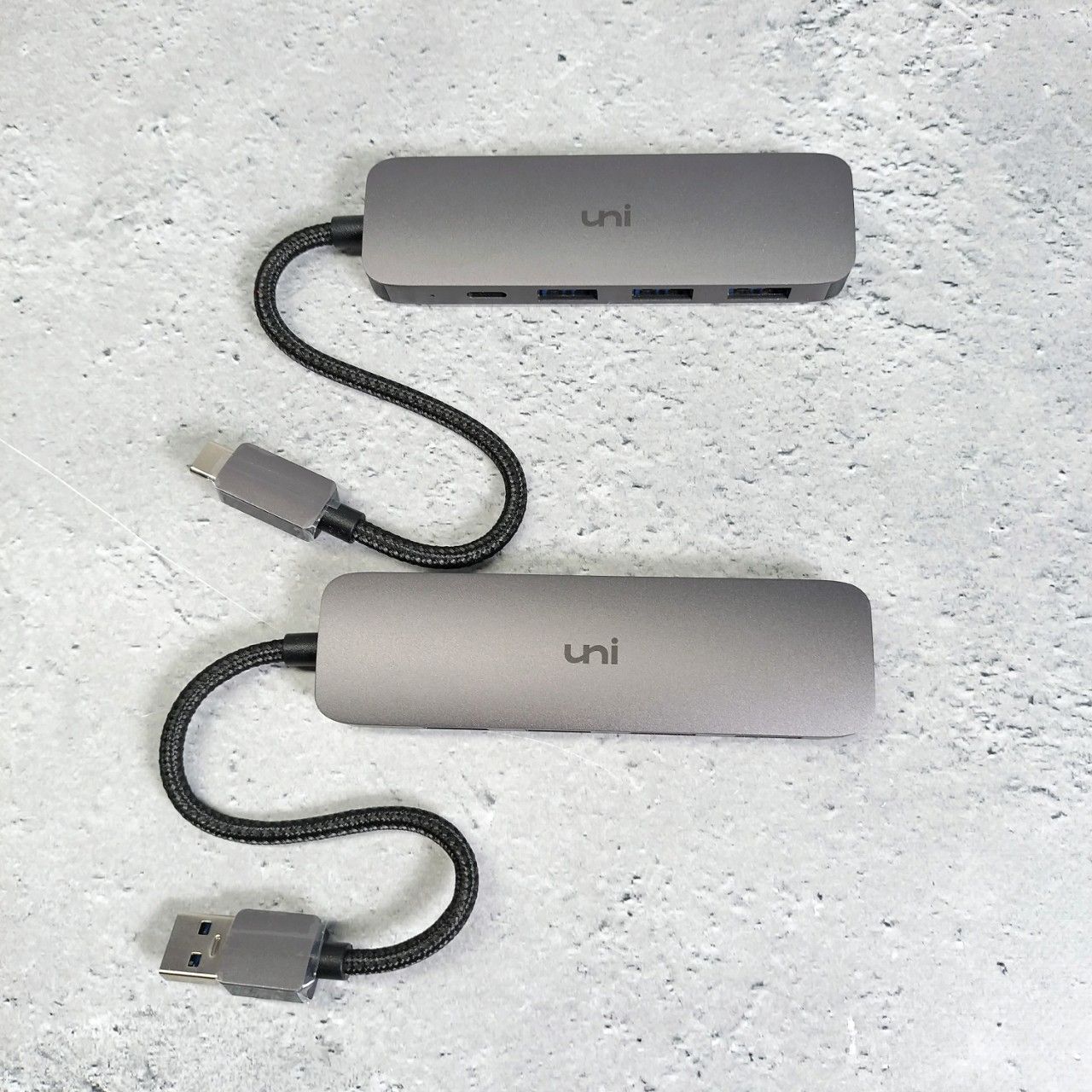 2個セット】USB Cハブ、uni 4-in-1 USB Cアダプター 3つのUSB 3.0