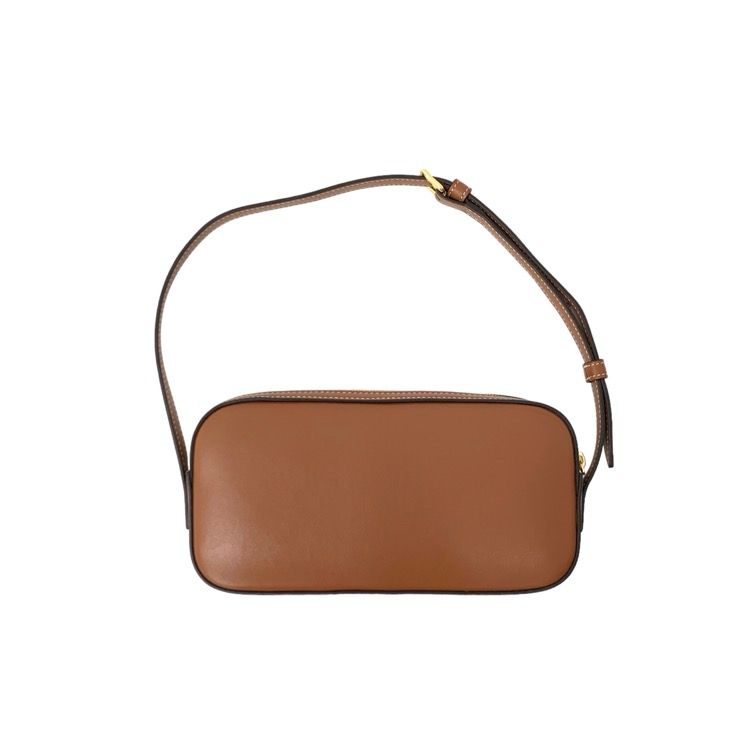 【関税込み】CELINE キュイル ミニカメラバック トリオンフ CELINE - 【新品未使用】CELINE キュイル ミニカメラバック