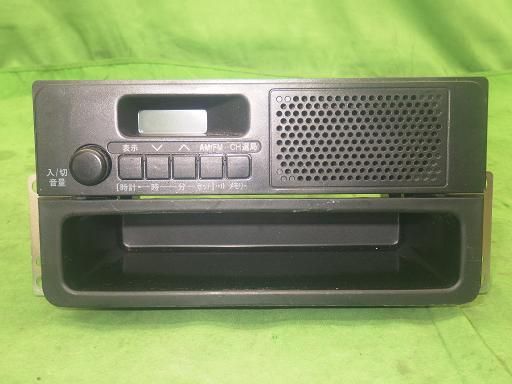【中古】ダイハツ ハイゼット 純正 ラジオ