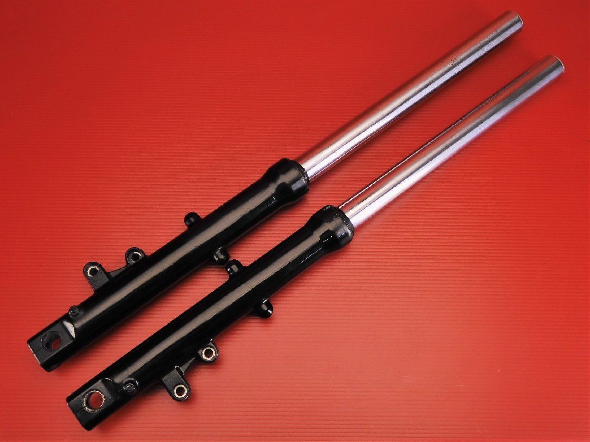 140 評価B ゼファー400 ZEPHYR400 ZR400C 純正 フロントフォーク 左右 セット Φ39 アウター 黒塗装 f9819RA1