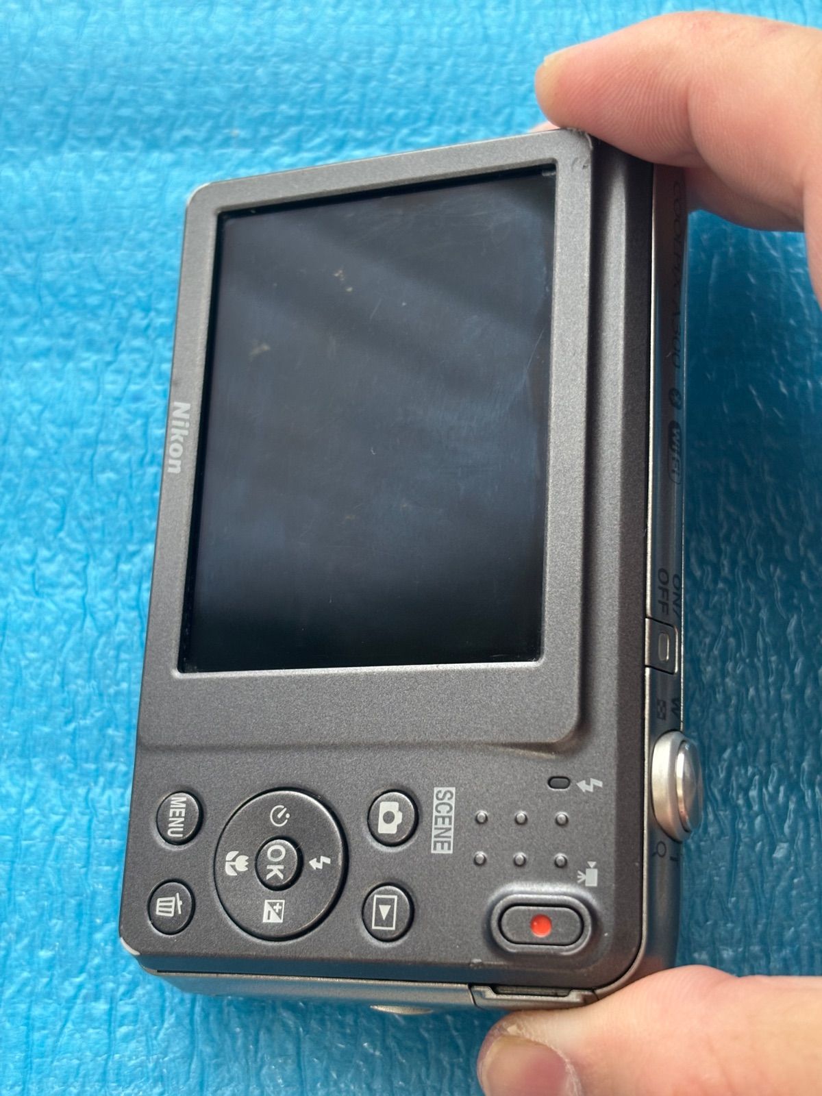 A300 デジタルカメラ