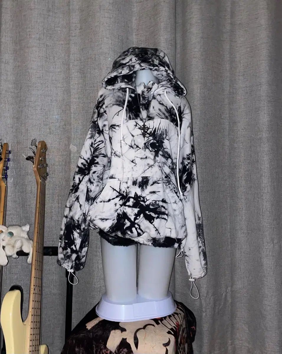 KRY clothing タイダイ 起毛 WHO パーカ