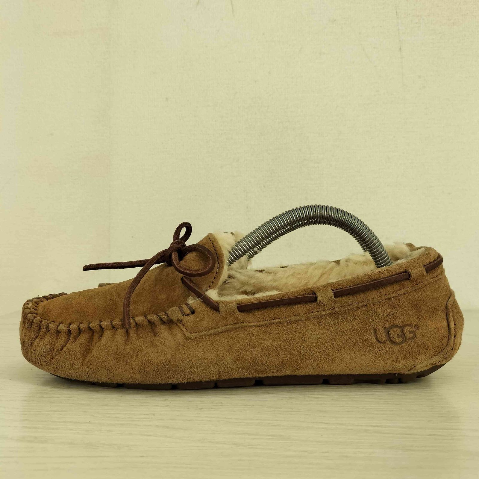 アグ UGG モカシン ダコタ ムートン シューズ スリッポン DAKOTA