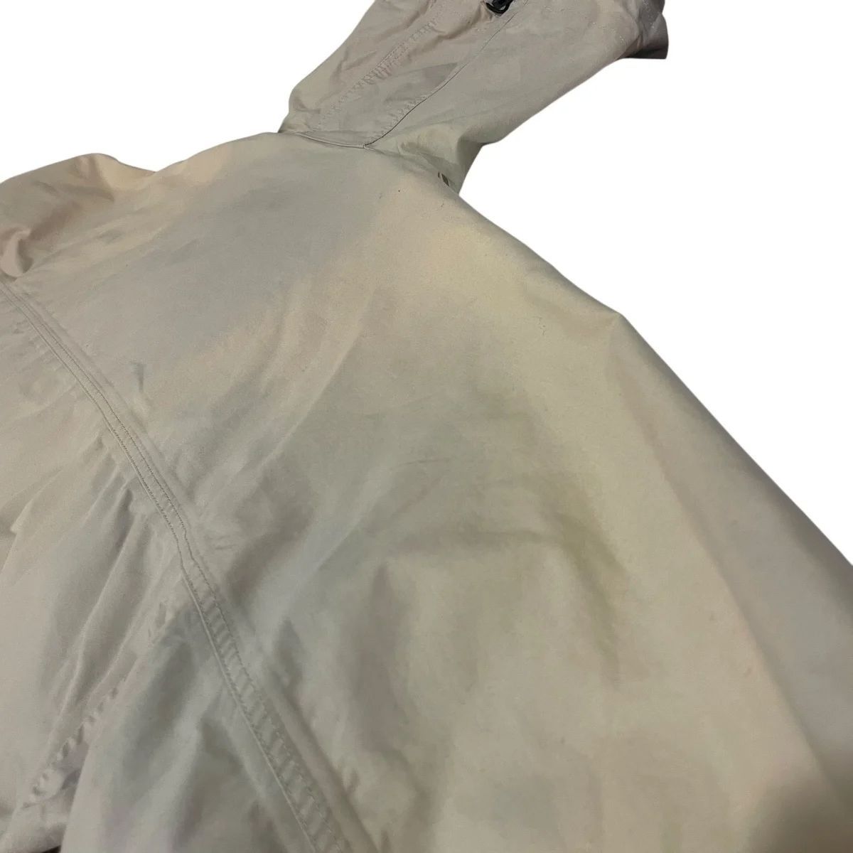 【01年製】パタゴニア ストームジャケット ベージュ M マウンテンパーカ 古着 訳あり特価 00年代 パタゴニア Patagonia STORM JACKET