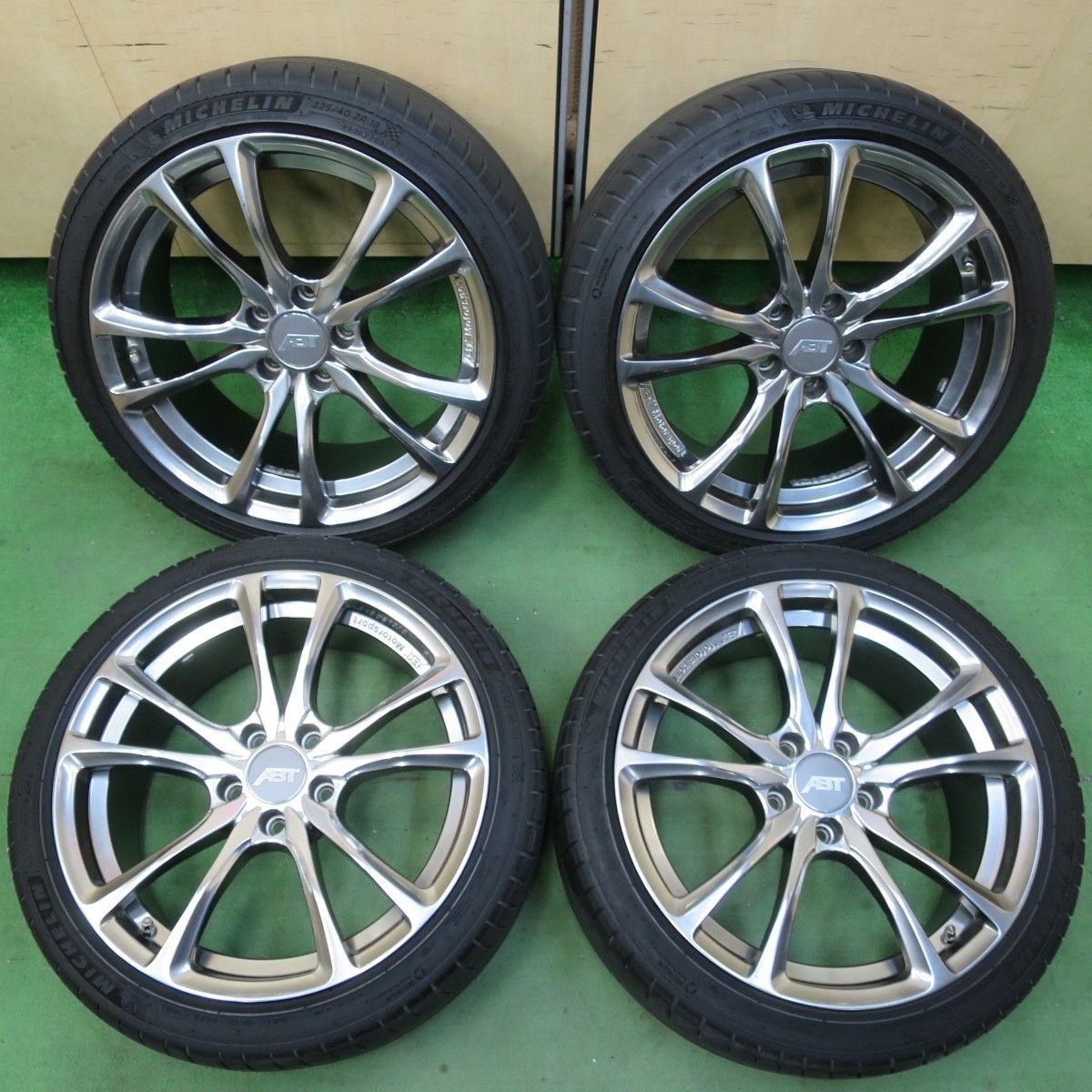 キレイ ワーゲン ゴルフ等 ABT Motorsport ER-C 225|40R18 ミシュラン パイロットスポーツ4 アプト PCD112|5H 5040605IMノ