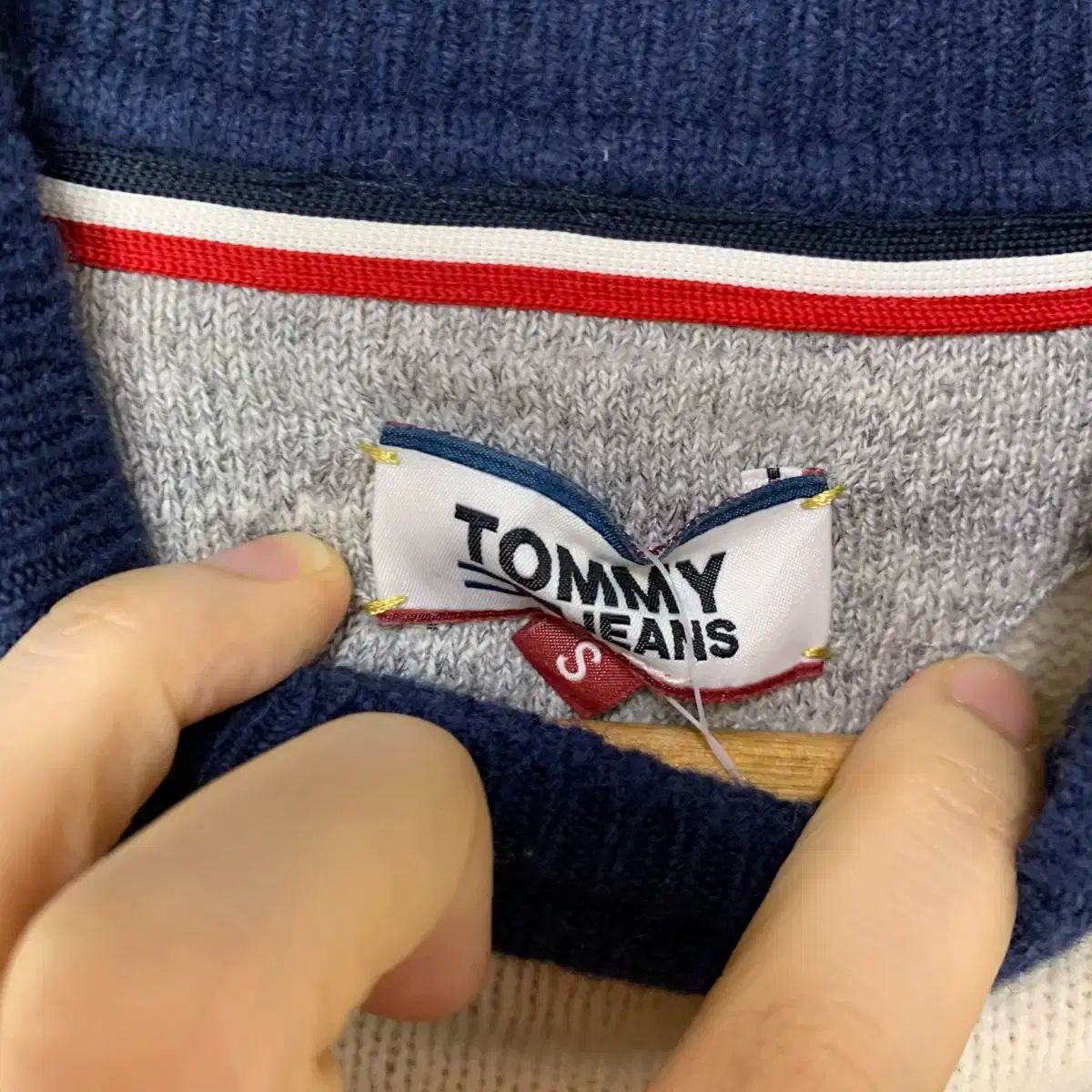 Hilfiger トミーヒルフィガー