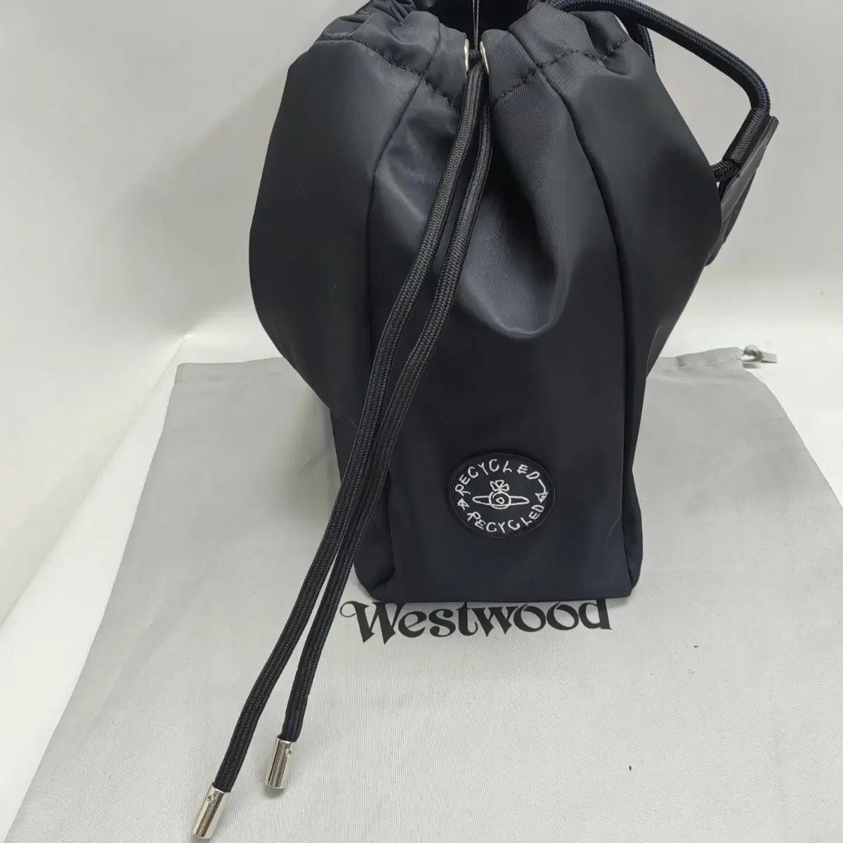 Westwood ヴィヴィアン