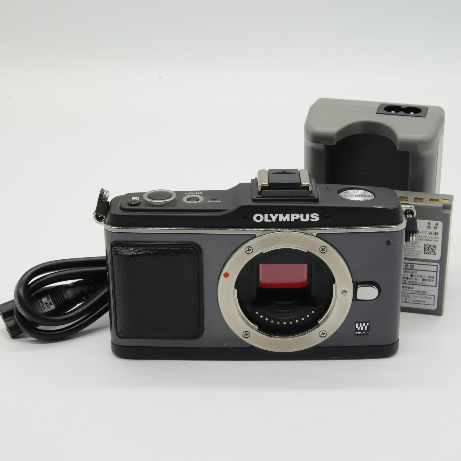 【シャッター回数6106回!】■良品■ OLYMPUS ミラーレス一眼 PEN E-P2 ボディ ブラック E-P2BODY-BLK