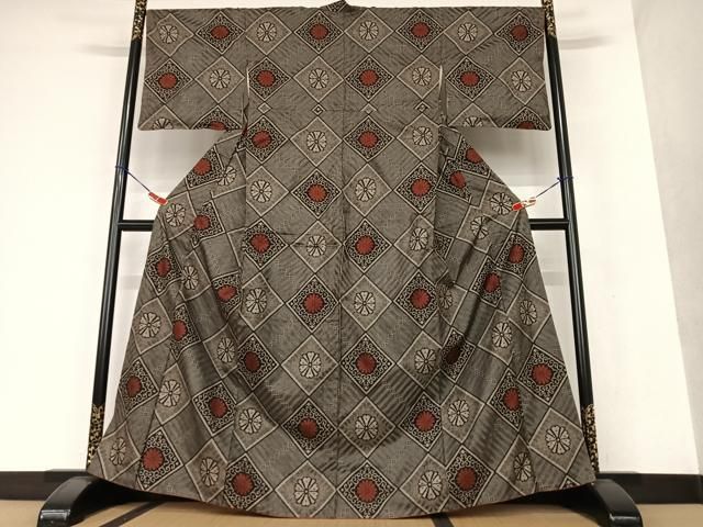 平和屋着物●本場大島紬　龍郷絣　正絹　逸品　AAAW9103zg 平和屋着物○本場大島紬 龍郷絣 正絹 逸品 AAAW9103zg - メルカリ