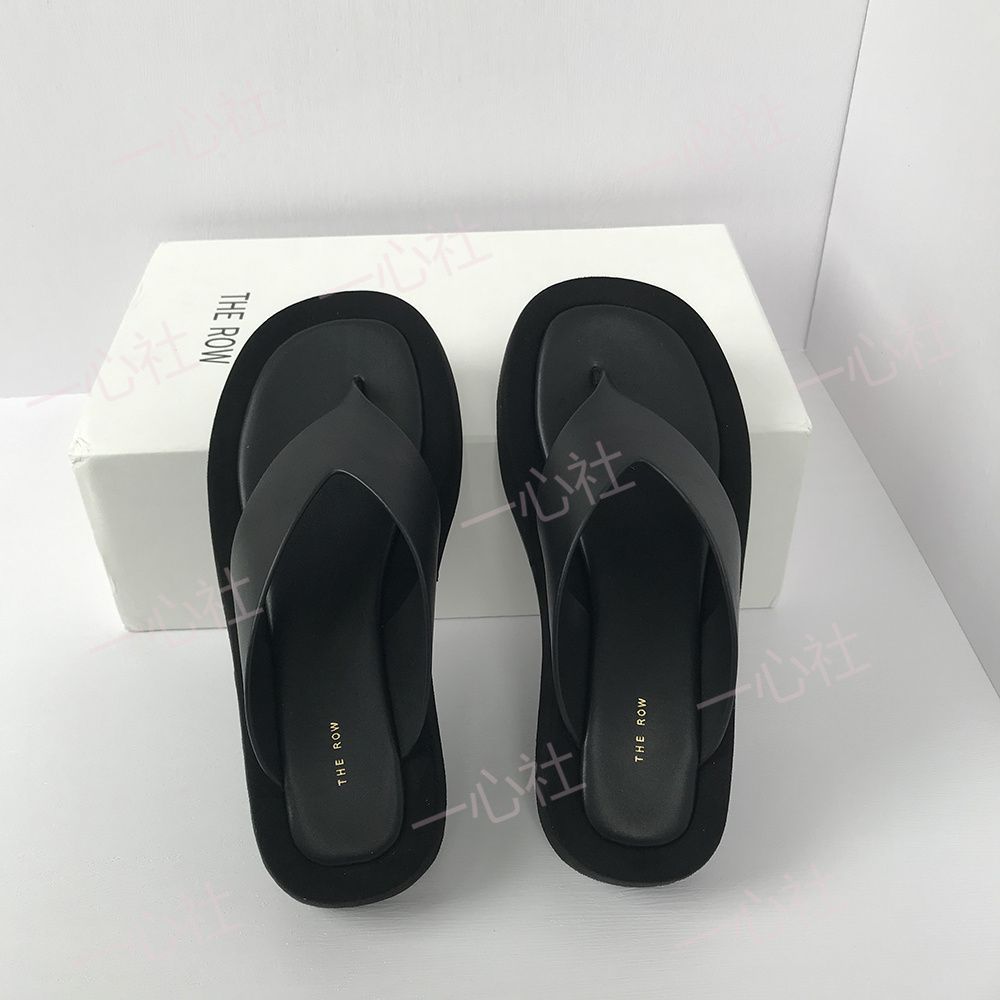 THE ROW GINZAサンダル　38 THE ROW Ginza leather and suede platform flip flops | NET-A-PORTER