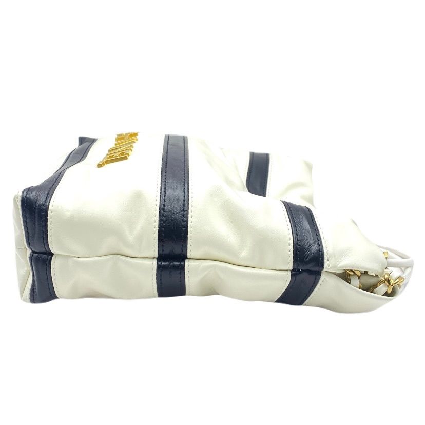 極希少】【ほぼ未使用】CHANEL シャネル CHANEL22 シャネル22