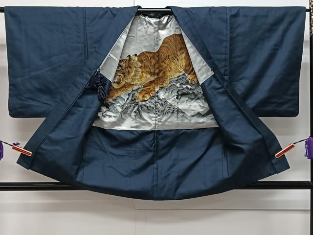 平和屋着物○男性 紬 アンサンブル 色無地 鉄紺色 正絹 逸品  