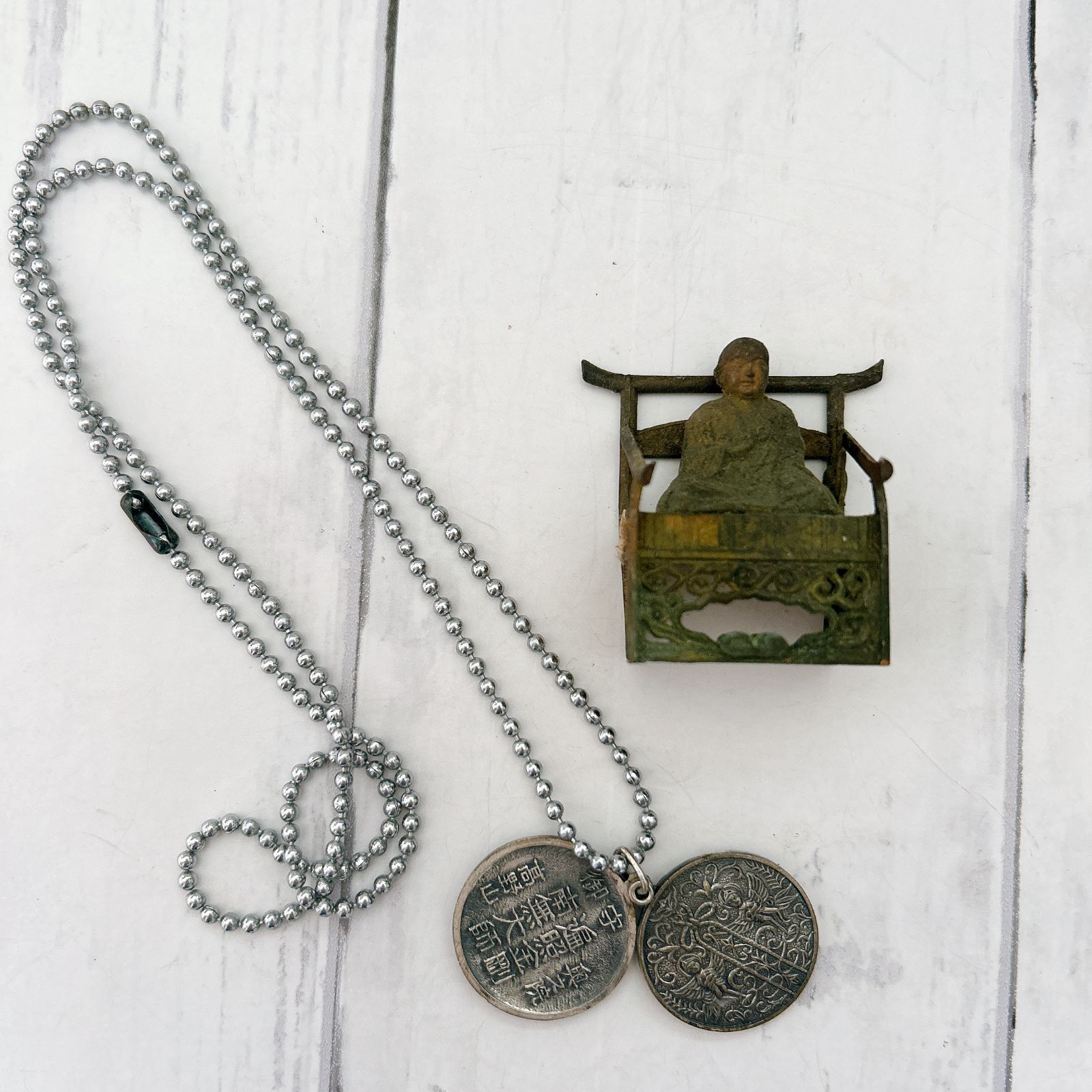 時代物 銀龍 ネックレス お守り 魔除け 縁起物 時代物 銀龍 ネックレス