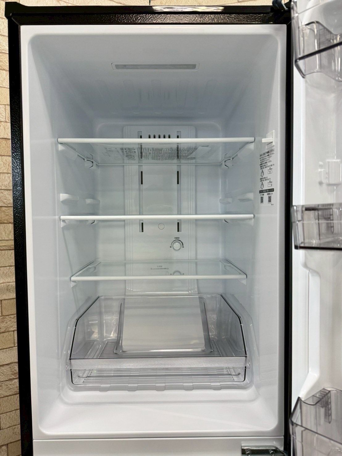 【高年式】大阪送料無料★3か月保障付き★冷蔵庫★東芝★2ドア★2025年★GR-W15BS(KT)★IR-677 高年式】大阪送料無料☆3か月保障付き☆冷蔵庫☆東芝☆2ドア☆2025年