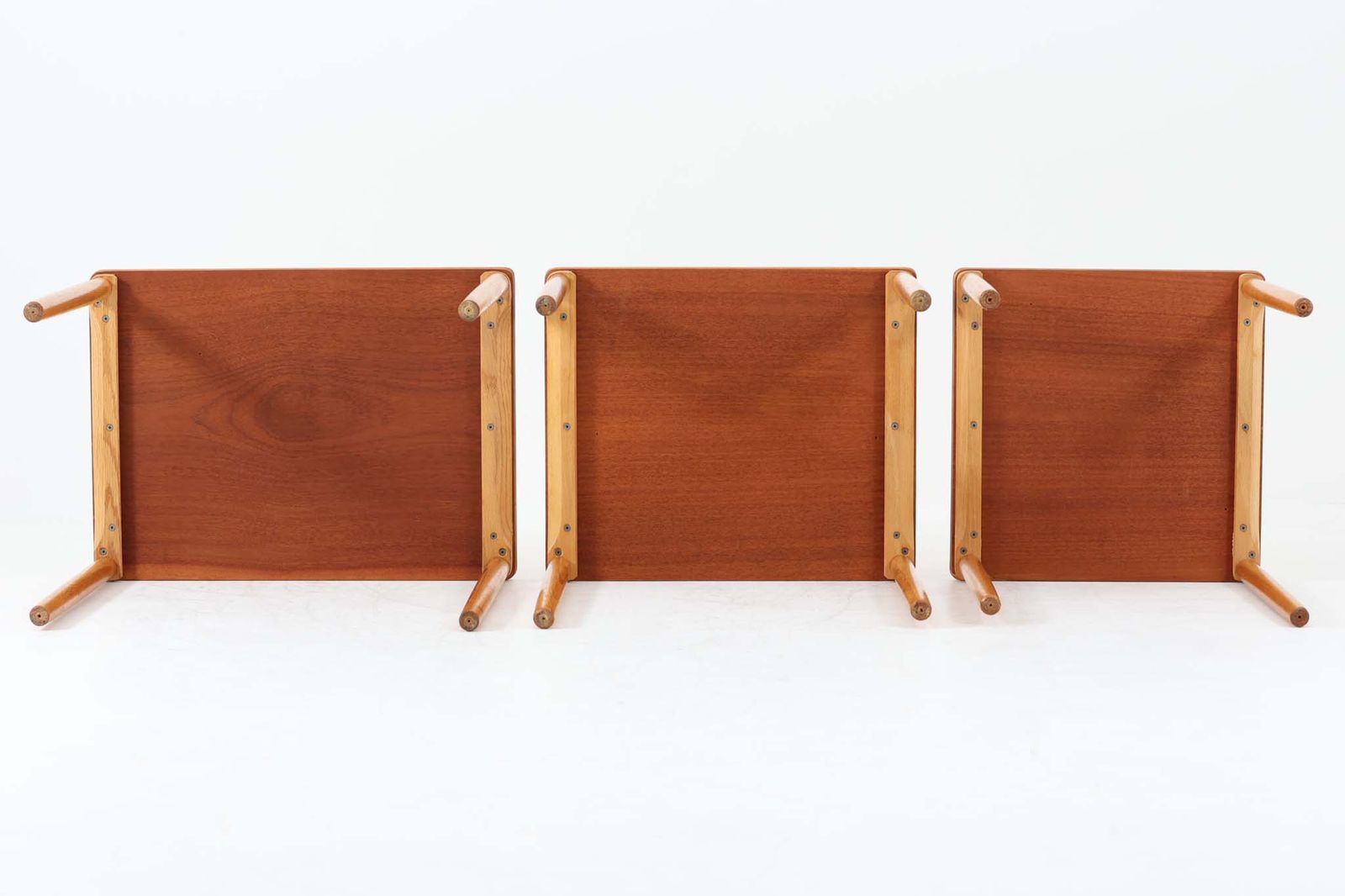 アンティーク　パインネストテーブル