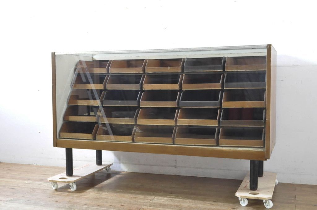 楽天市場】残りわずかです 英国アンティークスタイル オーク材 ガラス