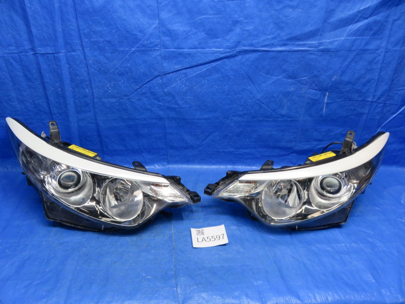 エスティマ50系ヘッドライト左右 エスティマ 50系 GSR50W ACR50W