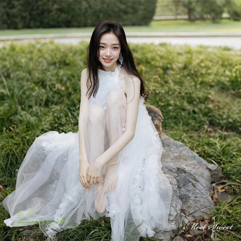 ウェディングドレス ロングドレス スレンダーライン ホルターネック 二次会 結婚式 花嫁 ウエディングドレス ブライダル チュール 白 前撮り 挙式 pai5a151049