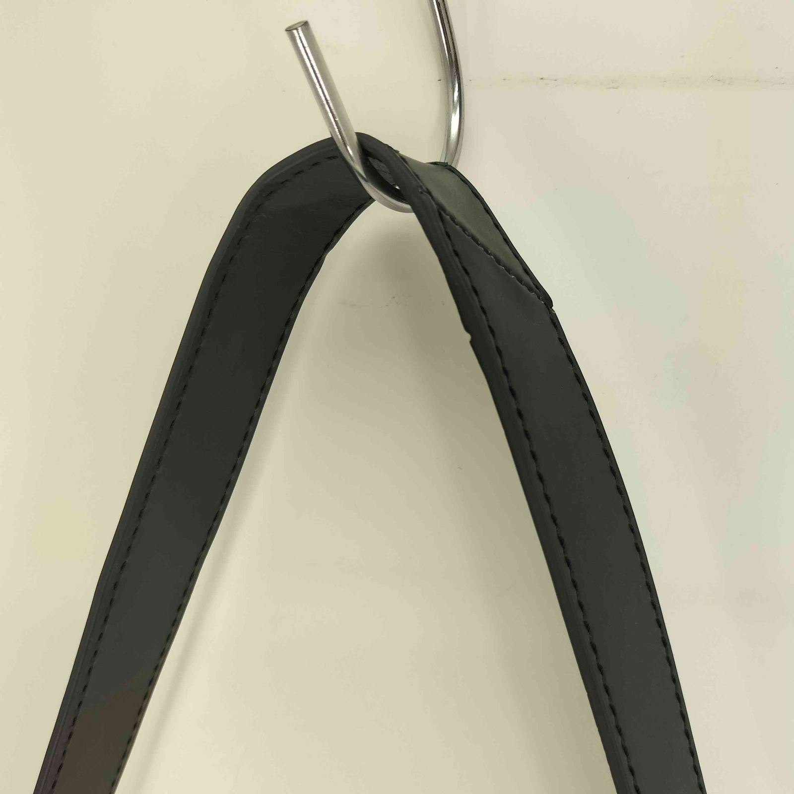 ルイス Luis 22SS レザー4×3 スクエア ショルダーバッグ メンズ 表記無