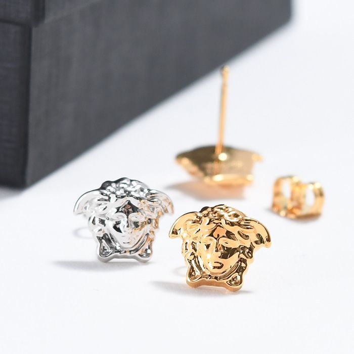 VERSACE イヤリング 送料無料 トリビュート メドゥーサ スタッズイヤリング ゴールド | VERSACE JP