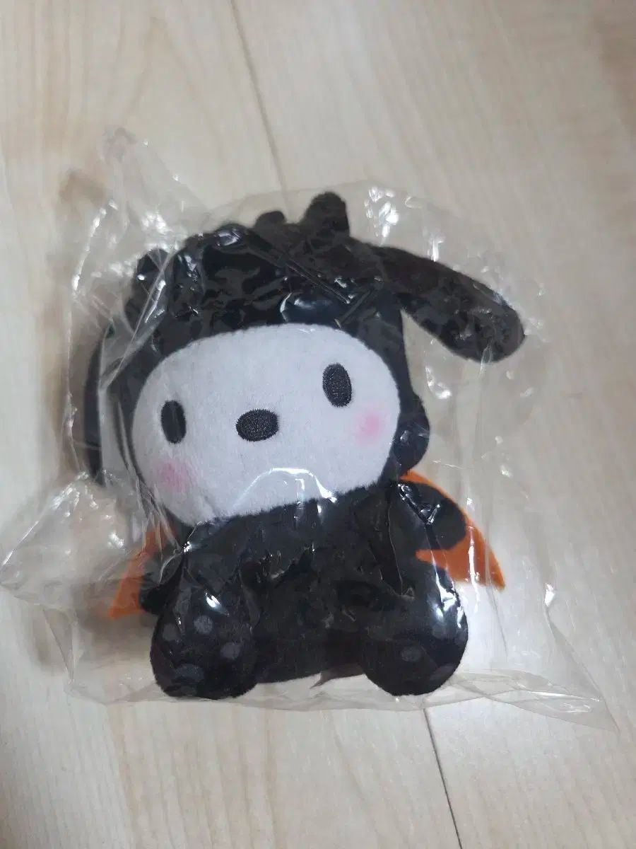 【大得価，高品質】 サンリオ ハロウィーン 2025 ポチャッコ ぬいぐるみ (未開封) その他
