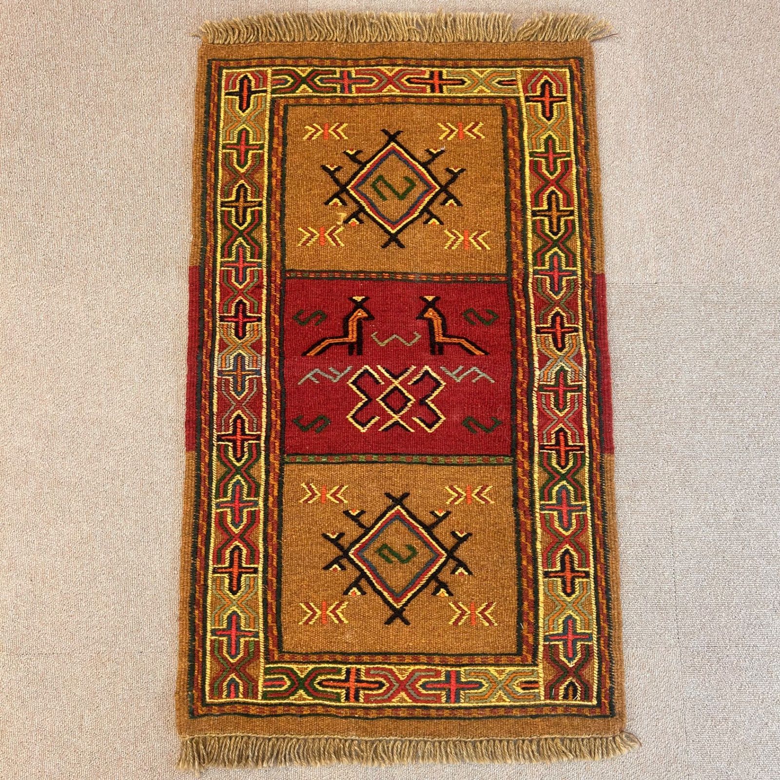 ビンテージ トライバル ラグ キリム 絨毯 バルーチ 手織り 114×187 cm