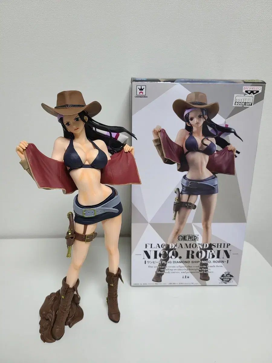 ONE PIECE（ワンピース） ニコ ロビン 旗艦 ダイヤモンド フィギュア