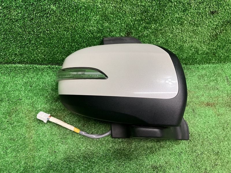 タント LA610S 右サイドミラー ドアミラー カスタムRS SA 4WD 87910-B2G00 W24