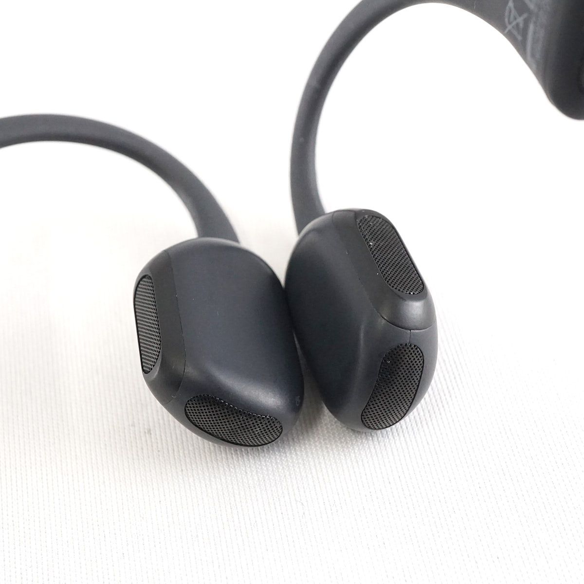 Shokz OPEN RUN PRO mini 骨伝導イヤホン USED美品 SKZ-EP-000014