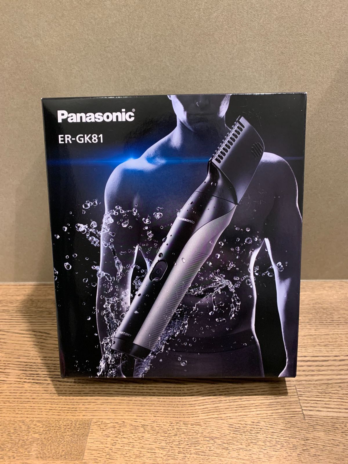 【新品未開封】Panasonic ボディトリマー ER-GK81-S　箱破れ有 新品未開封】Panasonic ボディトリマー ER-GK81-S 箱破れ有