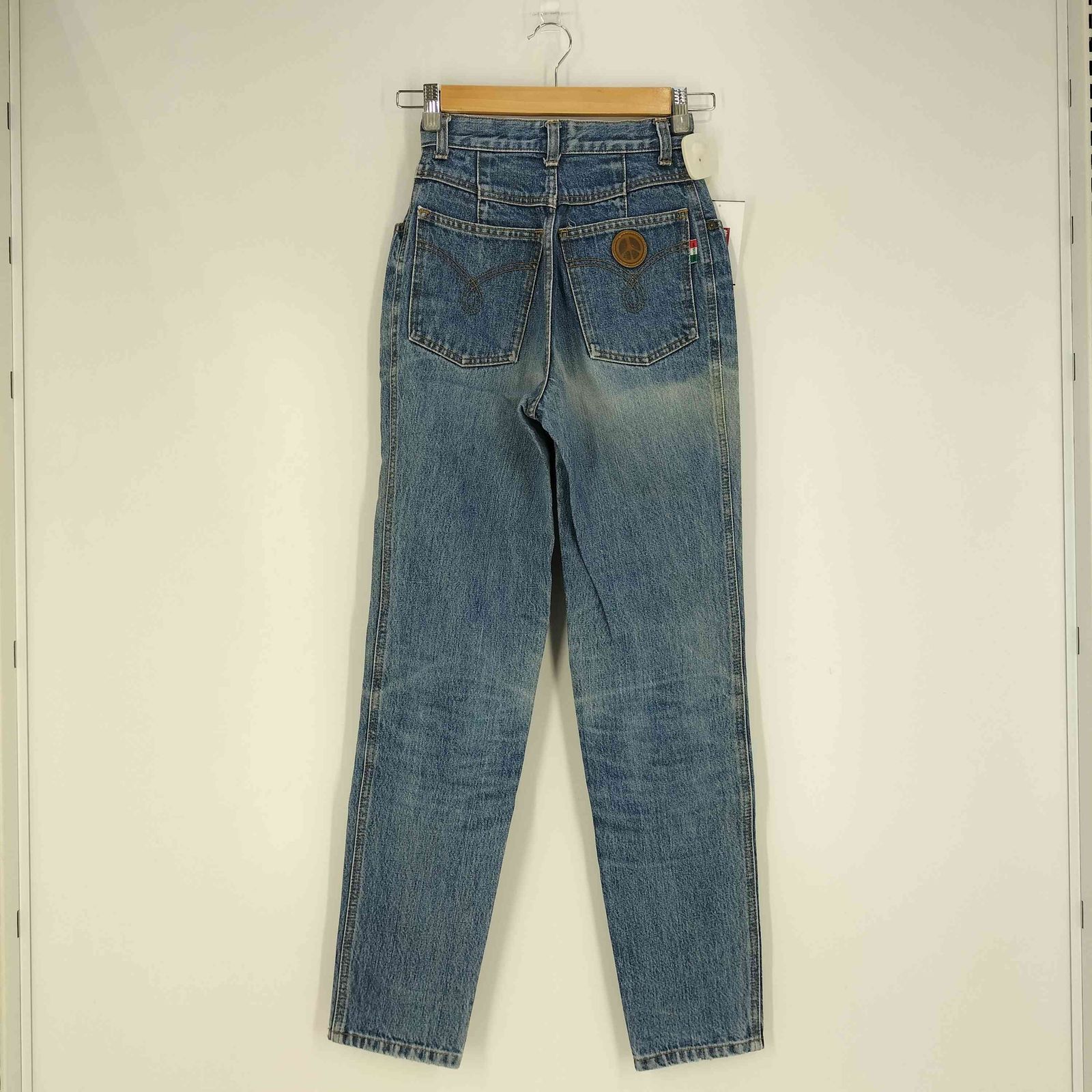モスキーノジーンズ MOSCHINO JEANS バックポケットパッチ
