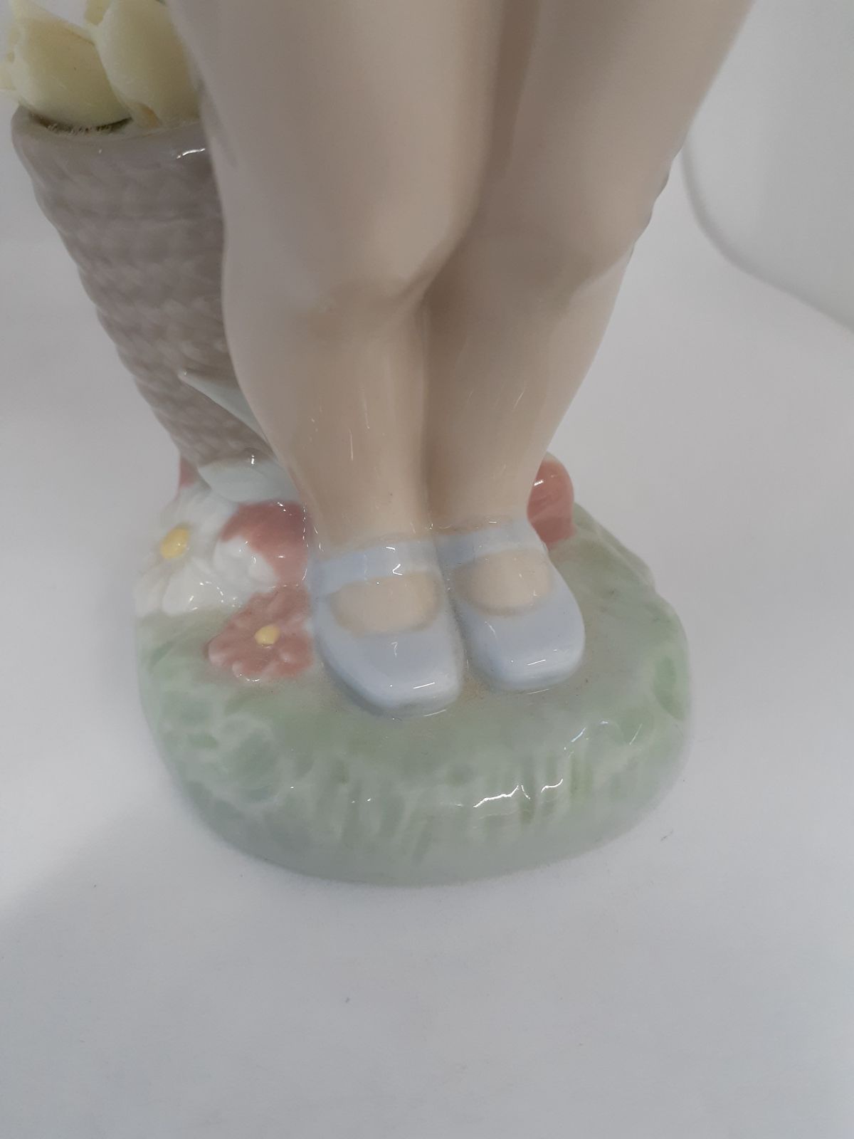 0704N1】LLADRO リヤドロ スカートに花いっぱい No.1284 - メルカリ