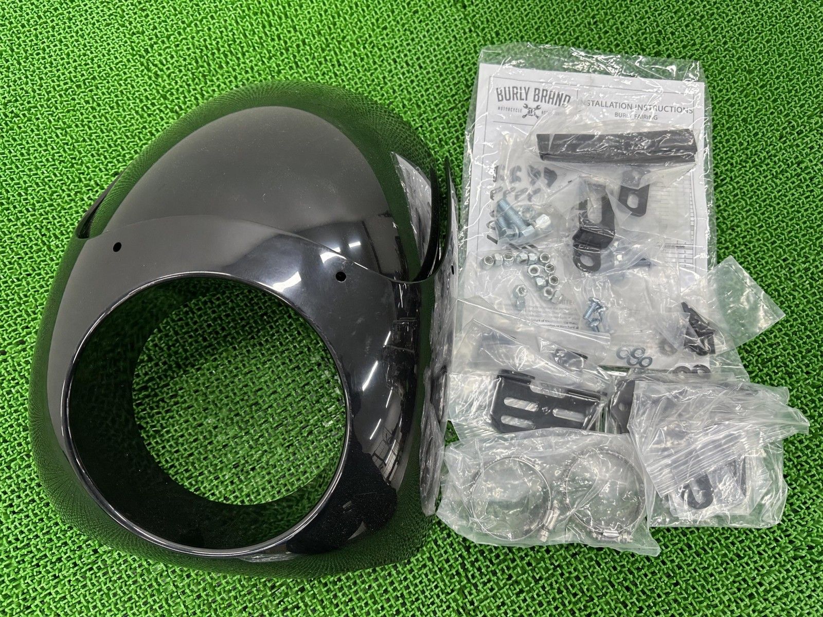 BURLY製ハーレー ビキニカウル 黒 社外 新品 アウトローフェアリング