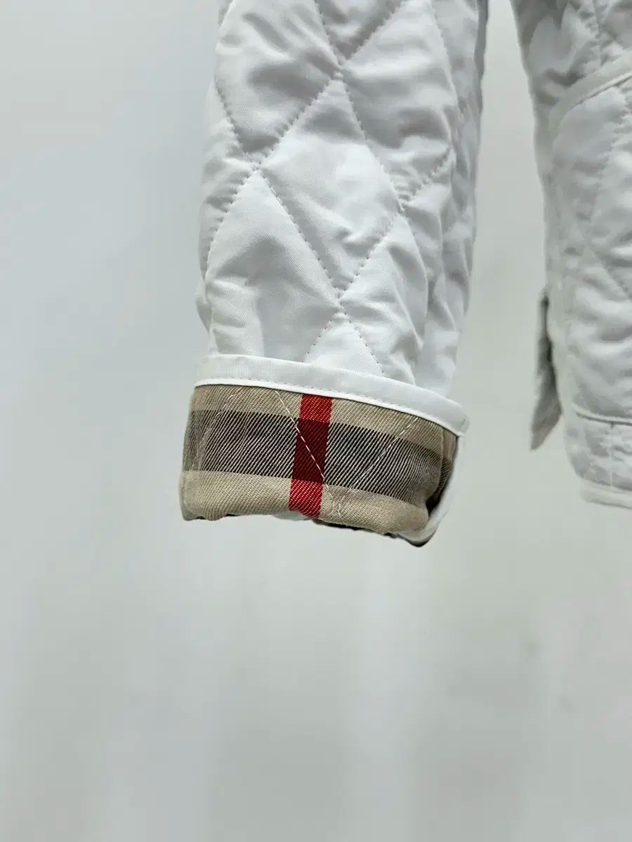  BURBERRY バーバリー キッズ キルティング その他 ジャケット ブルゾン